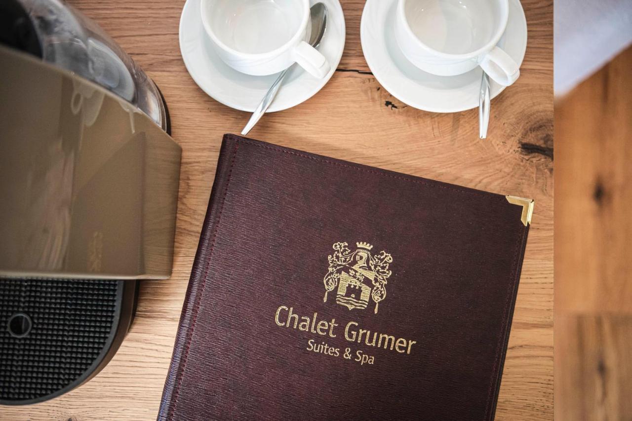 סופראבולצנו Chalet Grumer Suites&Spa מראה חיצוני תמונה