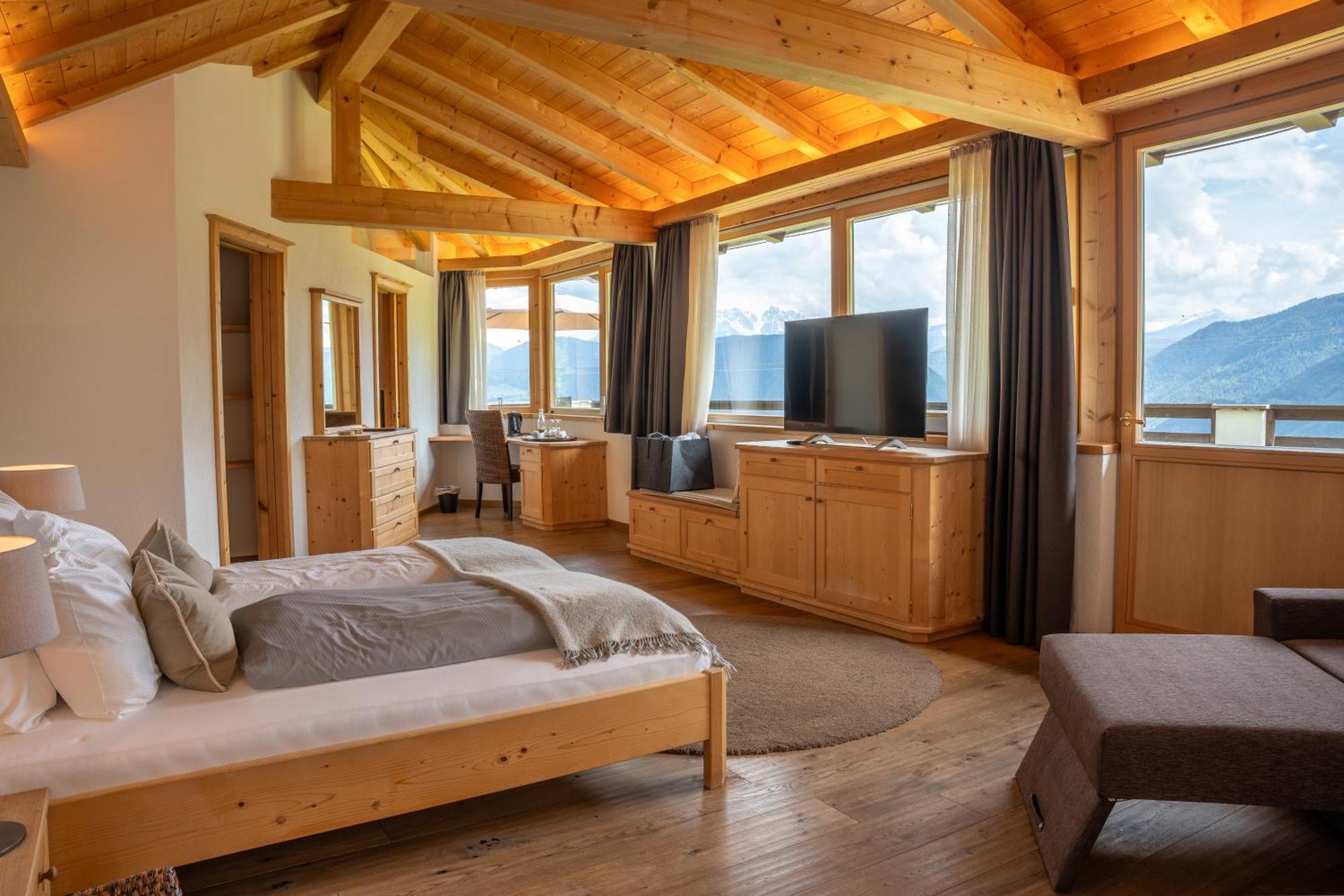 סופראבולצנו Chalet Grumer Suites&Spa מראה חיצוני תמונה